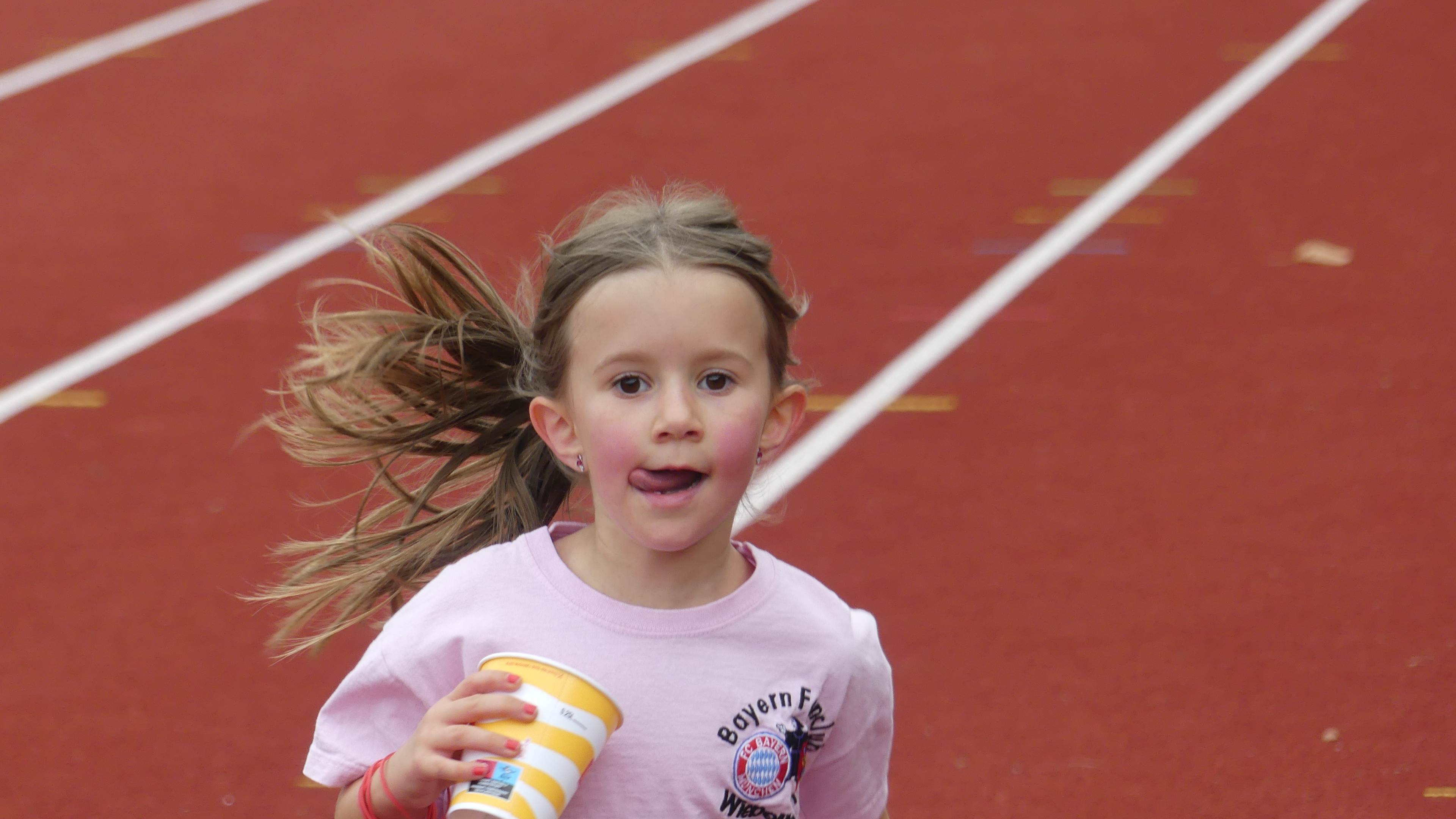 Bild vom 14. Benefizlauf im Jahr 2024. Dies ist das 67. Bild.